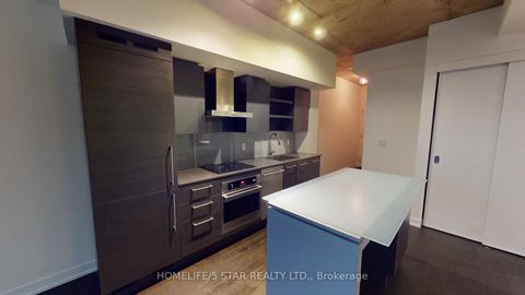 Photo 2 at 319 - 1030 KING Street W, Niagara, Toronto