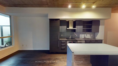 Photo 4 at 319 - 1030 KING Street W, Niagara, Toronto