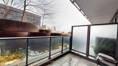 Photo 9 at 319 - 1030 KING Street W, Niagara, Toronto