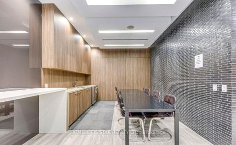 Photo 20 at 319 - 1030 KING Street W, Niagara, Toronto