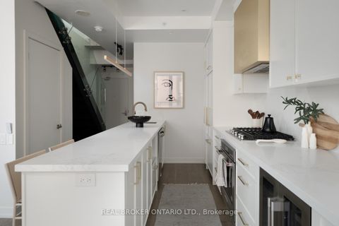 Photo 12 at PH24 - 39 Brant Street, Waterfront Communities C1, Toronto