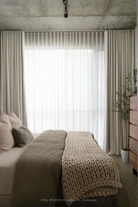Photo 15 at PH24 - 39 Brant Street, Waterfront Communities C1, Toronto