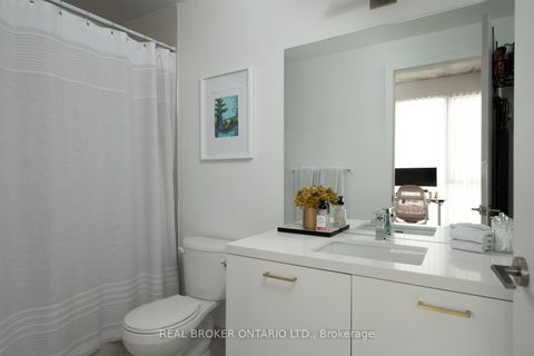 Photo 27 at PH24 - 39 Brant Street, Waterfront Communities C1, Toronto