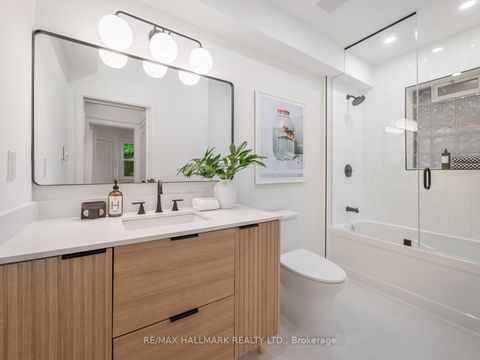 Photo 16 at 33 Mortimer Avenue, Broadview North, Toronto