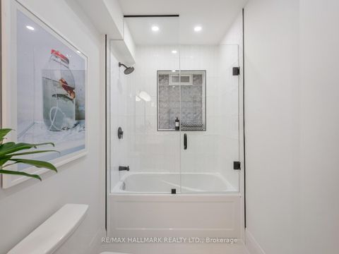 Photo 17 at 33 Mortimer Avenue, Broadview North, Toronto