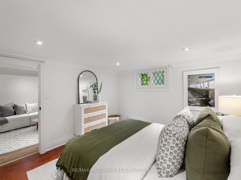 Photo 36 at 33 Mortimer Avenue, Broadview North, Toronto