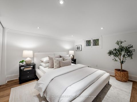 Photo 37 at 33 Mortimer Avenue, Broadview North, Toronto