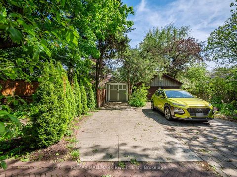 Photo 42 at 33 Mortimer Avenue, Broadview North, Toronto