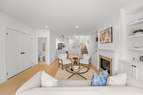 Photo 4 at 2 Ostend Avenue, Swansea, Toronto