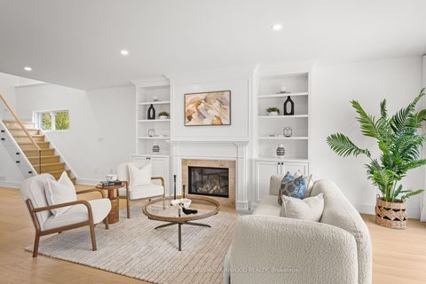 Photo 5 at 2 Ostend Avenue, Swansea, Toronto