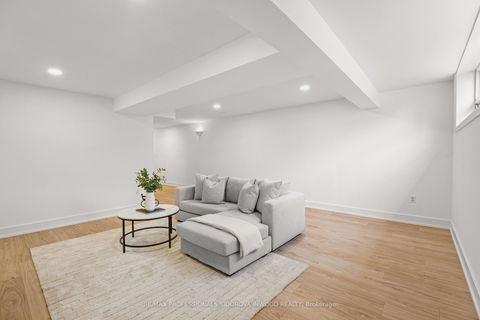 Photo 35 at 2 Ostend Avenue, Swansea, Toronto