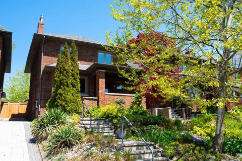 Photo 1 at 14 Cavendish Street, The Beaches, Toronto