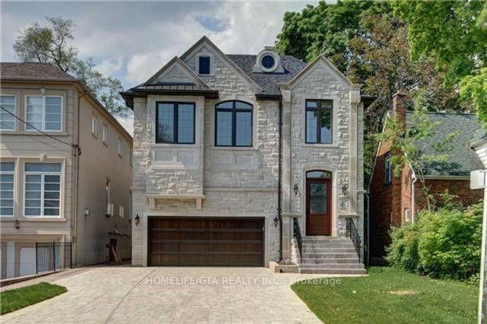 674 Bedford Park Avenue, Nortown, Toronto 