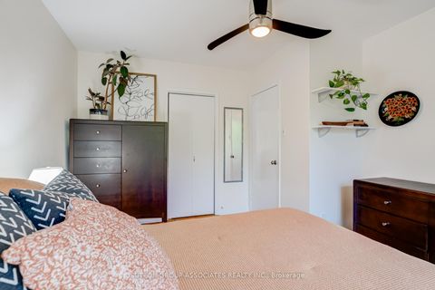 Photo 20 at 32A Vermont Avenue, Annex, Toronto
