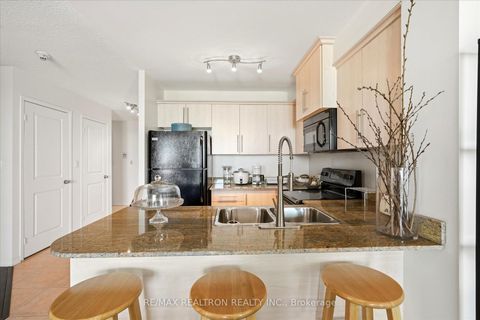 Photo 6 at 17A - 6 Rosebank Drive, Malvern, Toronto