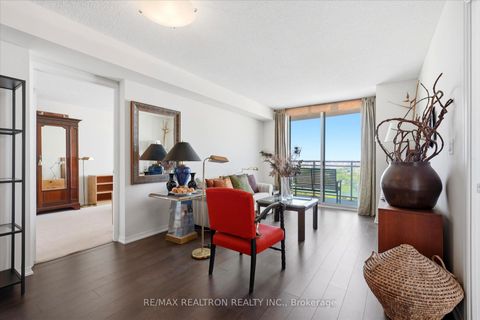 Photo 12 at 17A - 6 Rosebank Drive, Malvern, Toronto