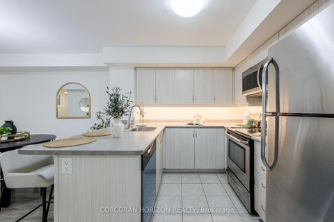 Photo 12 at 70 - 2315 Sheppard Avenue W, Pelmo Park W5, Toronto