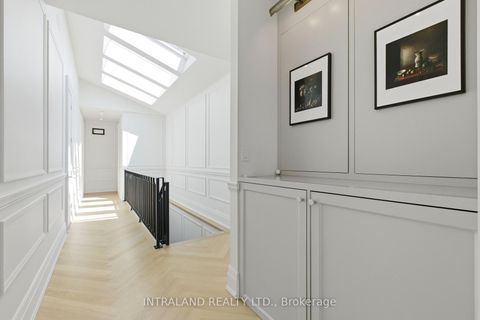 Photo 18 at 39 Chandos Avenue, Junction, Toronto