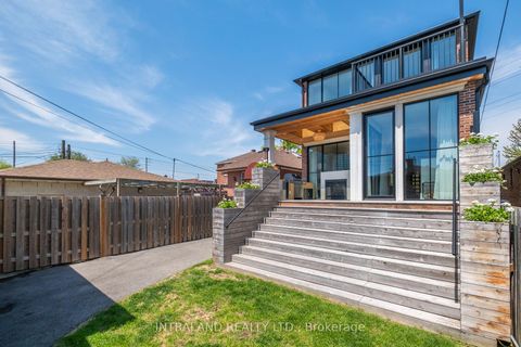 Photo 34 at 39 Chandos Avenue, Junction, Toronto