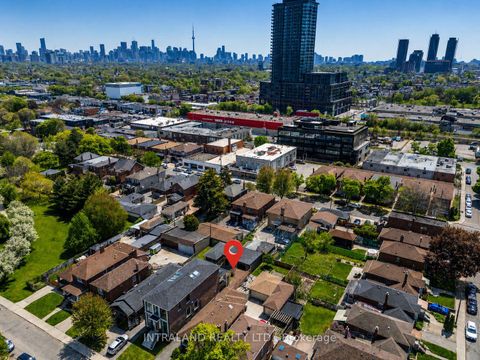 Photo 37 at 39 Chandos Avenue, Junction, Toronto