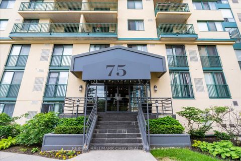 Photo 3 at 1107 - 75 Ellen Street, Lakeshore, Barrie
