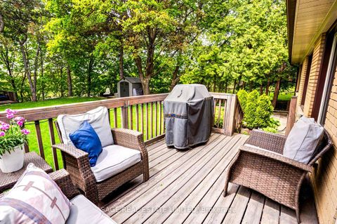 Photo 39 at 81 Decarie Circle, West Deane, Toronto