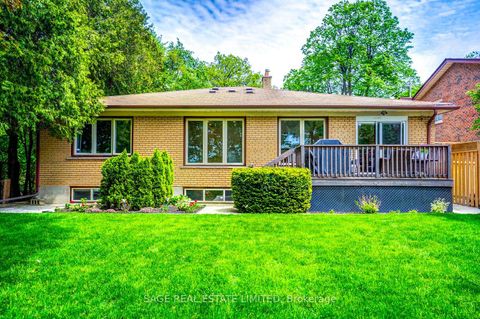 Photo 40 at 81 Decarie Circle, West Deane, Toronto