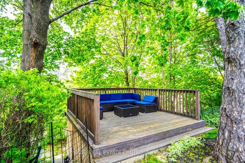 Photo 44 at 81 Decarie Circle, West Deane, Toronto