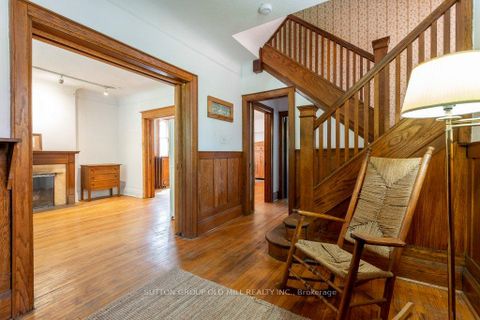 Photo 1 at 19 Biggar Avenue, Wychwood, Toronto