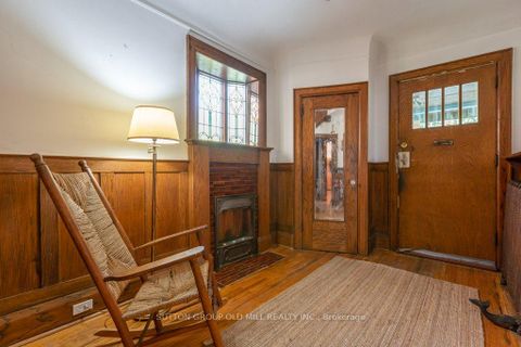Photo 2 at 19 Biggar Avenue, Wychwood, Toronto