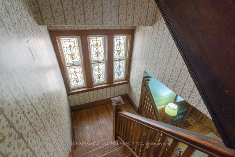 Photo 30 at 19 Biggar Avenue, Wychwood, Toronto