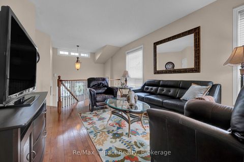 Photo 2 at 14A Hunt Street, Bowmanville, Clarington