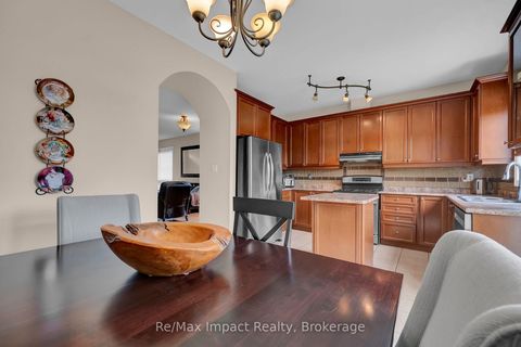 Photo 11 at 14A Hunt Street, Bowmanville, Clarington