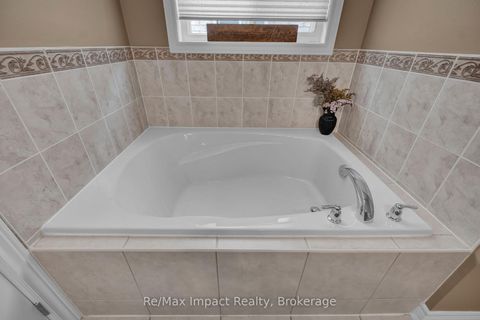 Photo 16 at 14A Hunt Street, Bowmanville, Clarington