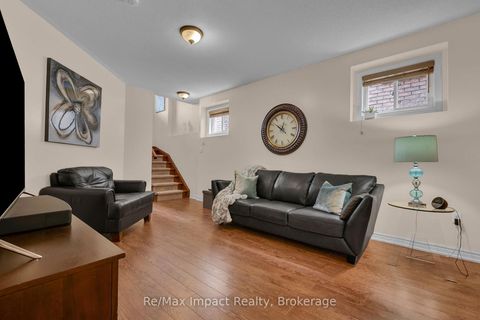 Photo 21 at 14A Hunt Street, Bowmanville, Clarington