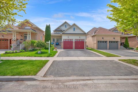 Photo 33 at 14A Hunt Street, Bowmanville, Clarington