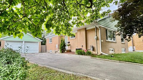 Photo 1 at 12 Canham Crescent, Malvern West, Toronto