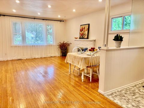Photo 3 at 12 Canham Crescent, Malvern West, Toronto