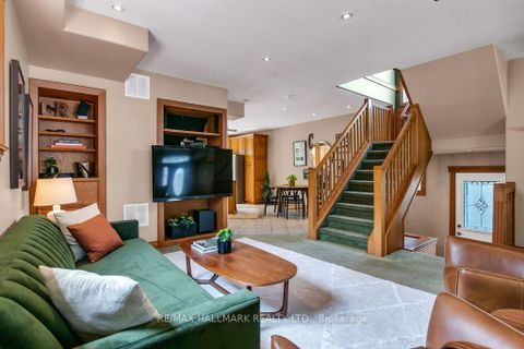 Photo 5 at 43 Ferris Road, Parkview, Toronto