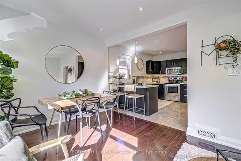 Photo 9 at 373 Woodbine Avenue, The Beaches, Toronto