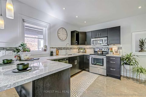 Photo 11 at 373 Woodbine Avenue, The Beaches, Toronto
