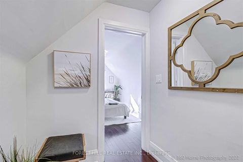 Photo 20 at 373 Woodbine Avenue, The Beaches, Toronto