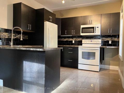 Photo 31 at 373 Woodbine Avenue, The Beaches, Toronto