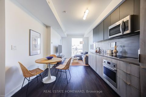 Photo 12 at 309 - 223 St Clair Avenue W, Casa Loma, Toronto
