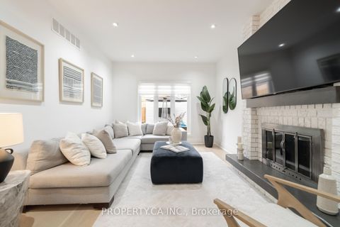 Photo 15 at 151 Concord Road, Beverley Glen, Vaughan