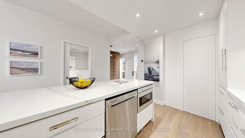 Photo 3 at TH16 - 80 Adelaide Street E, Yonge Corridor, Toronto