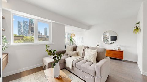 Photo 5 at TH16 - 80 Adelaide Street E, Yonge Corridor, Toronto