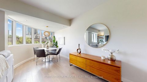 Photo 10 at TH16 - 80 Adelaide Street E, Yonge Corridor, Toronto