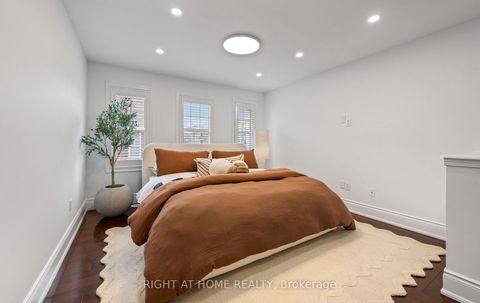 Photo 19 at 12 - 50 Mendelssohn Street, Birchmount, Toronto