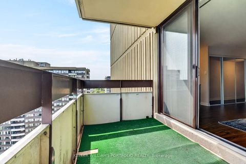Photo 18 at 1807 - 55 Huntingdale Boulevard, L'Amoreaux, Toronto